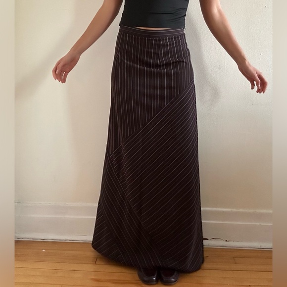 Maxi stripped skirt - Picture 1 of 2